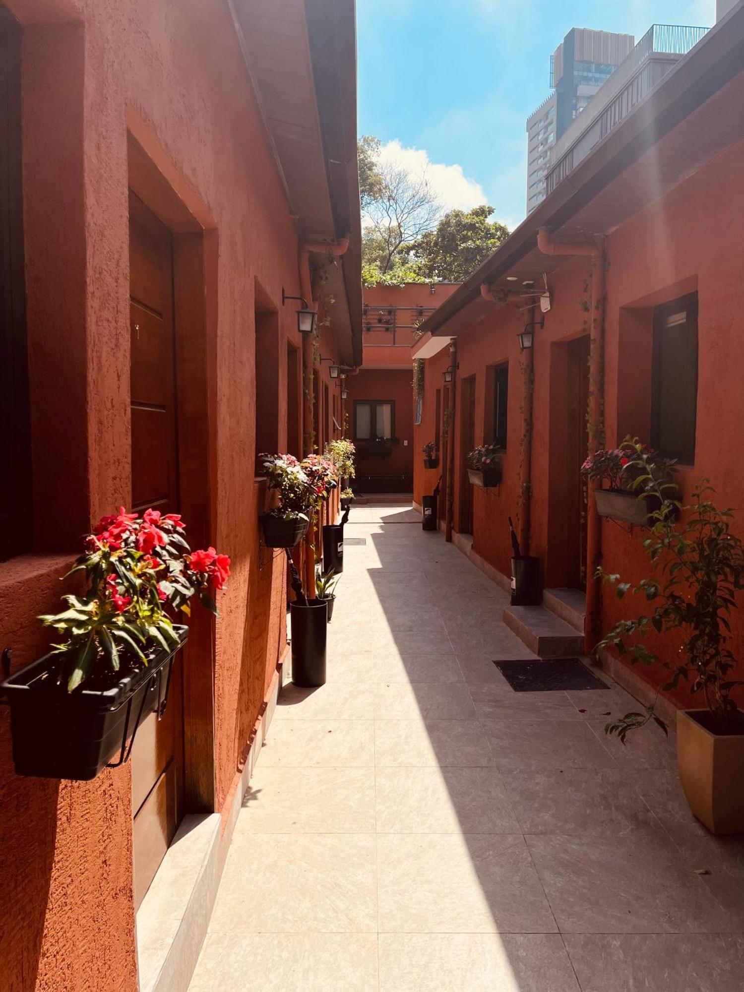 Bistu Hotel - Vila Nova Conceicao San Paolo Esterno foto